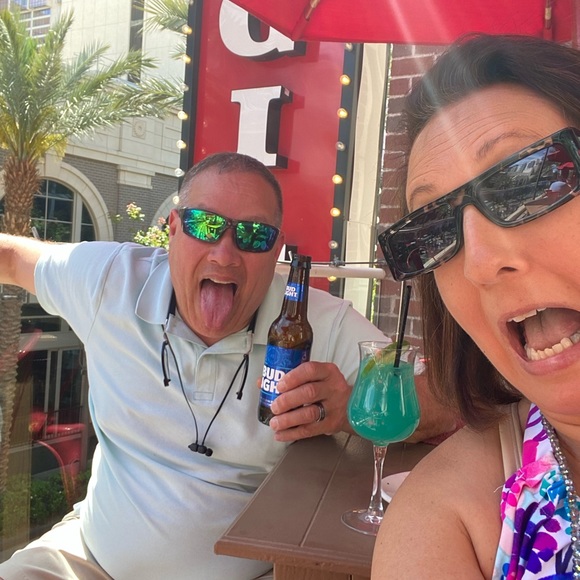 Meet your Posher, Brenda - Picture 1 of 1